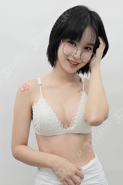 breast-augmentation-review-22-27